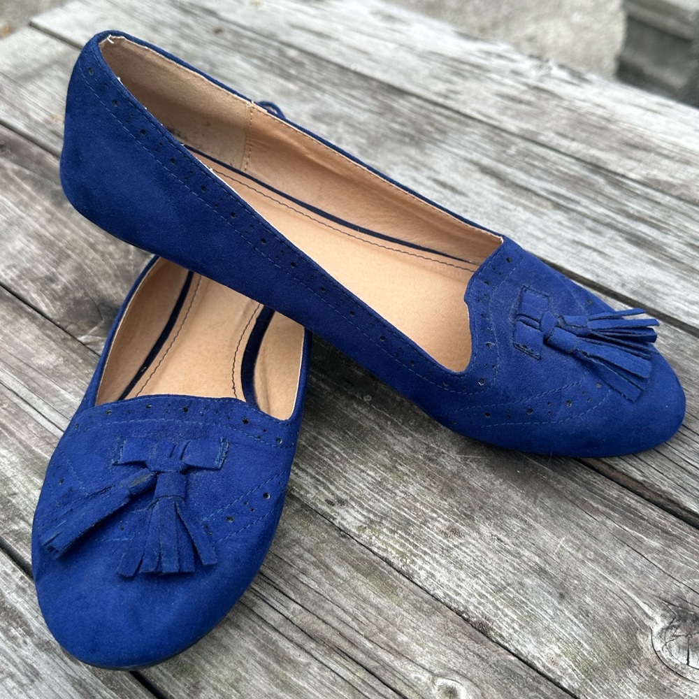 Bamboo Royal Blue Faux Suede Tassel Loafers - Size 10 - Picture 2 of 6